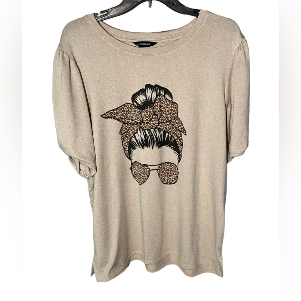 Love & Lace Women’s “girl with sunglasses” Short Sleeve Top